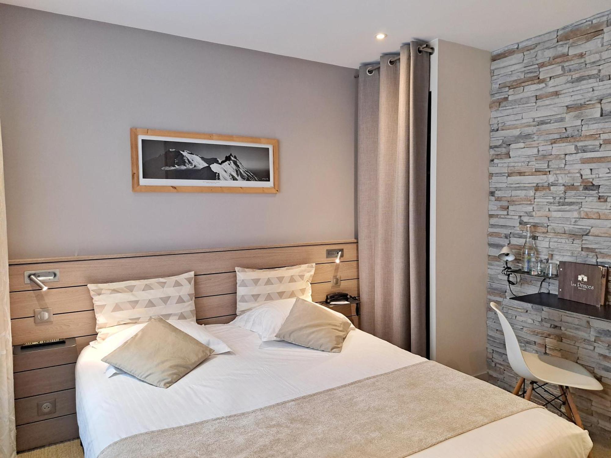 Des Princes, Centre Hotel