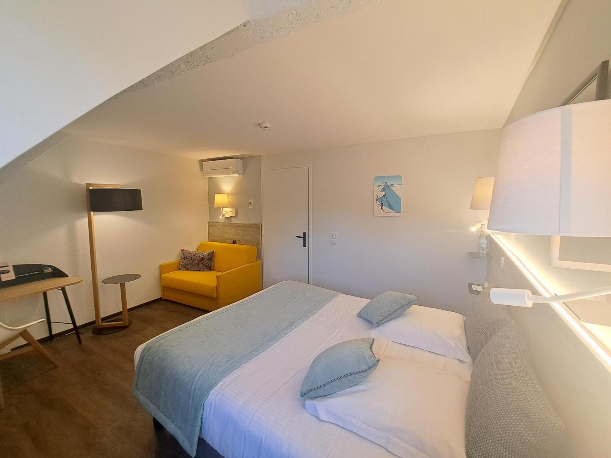 Des Princes, Centre Hotel